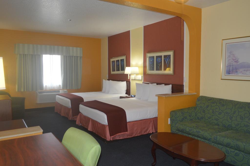 Howard Johnson By Wyndham San Antonio Hotel & Suites Eksteriør bilde